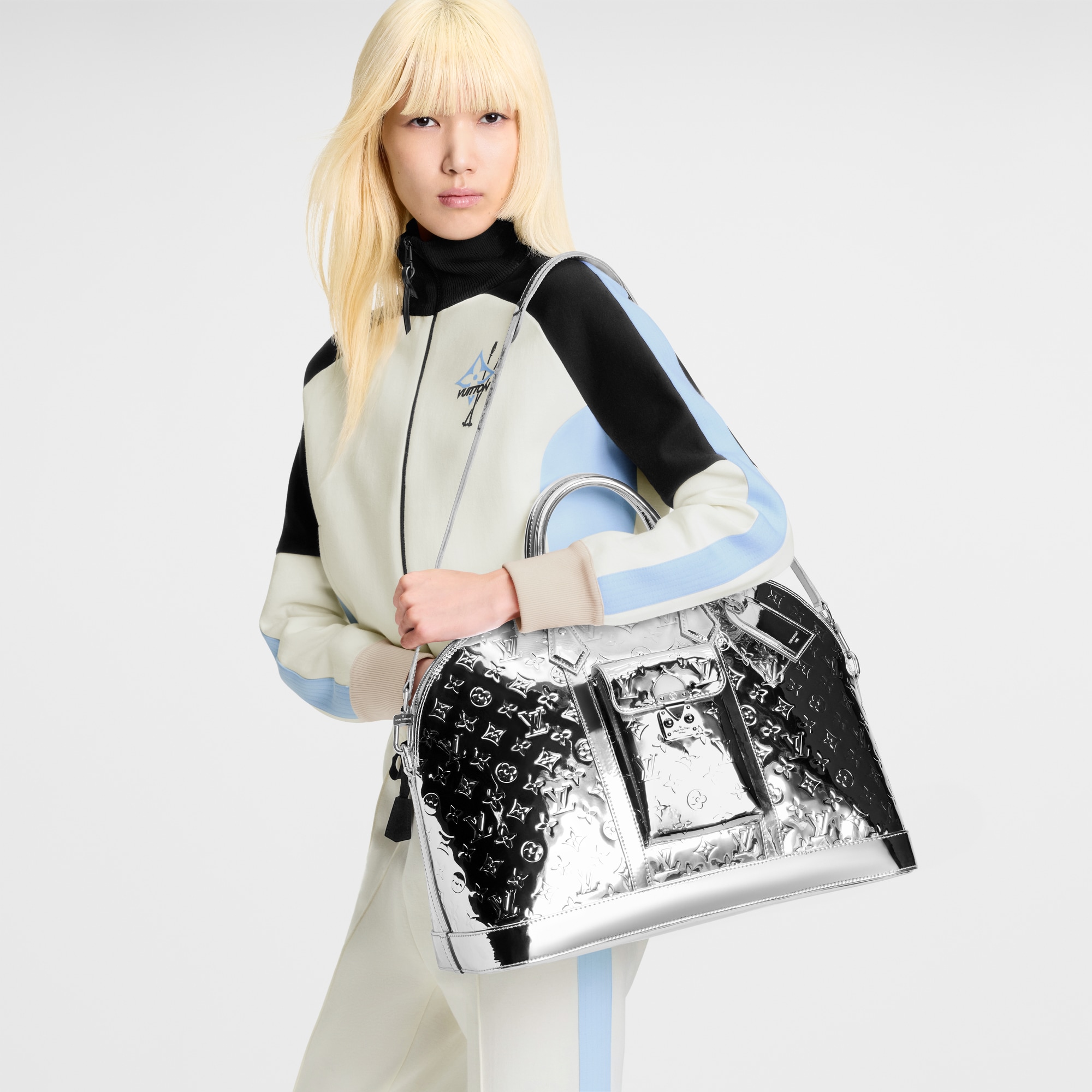 Alma Travel - Travel | LOUIS VUITTON